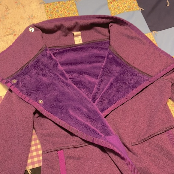 IVIVVA jacket - Picture 2 of 10